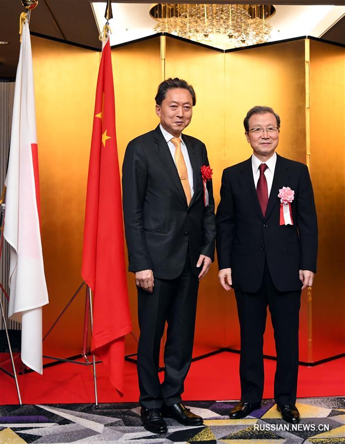 （XHDW）（3）日本首相安倍出席中国驻日本大使馆国庆招待会