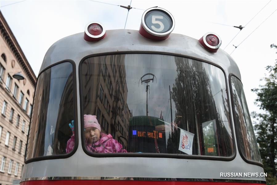 В Санкт-Петербурге отметили 110-летие городского трамвая