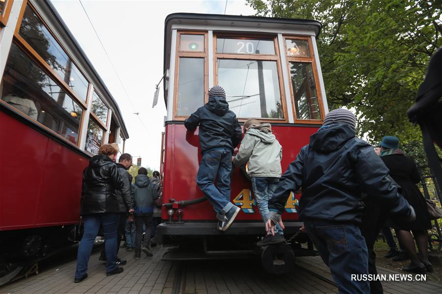 В Санкт-Петербурге отметили 110-летие городского трамвая