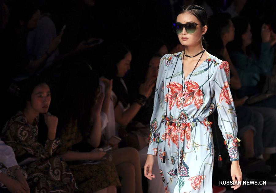 В Шанхае открылась Неделя моды сезона весна-лето 2018 
