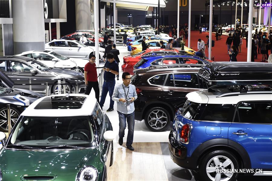 В Ханчжоу открылась международная автомобильная выставка