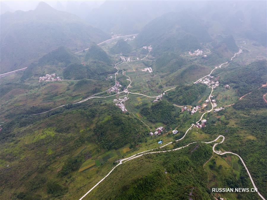 Дороги в "горном королевстве" -- Дуань-Яоском автономном уезде
