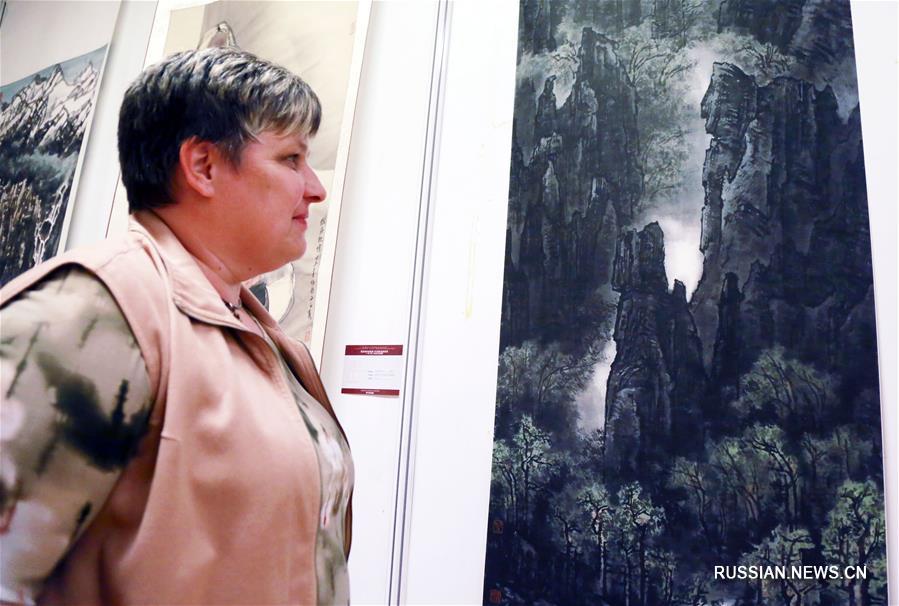 В Вене проходит выставка в честь 110-летия со дня рождения китайского художника Ли Кэжаня