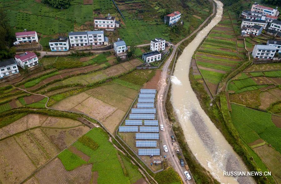 Солнечные батареи приносят процветание в деревни близ Чунцина