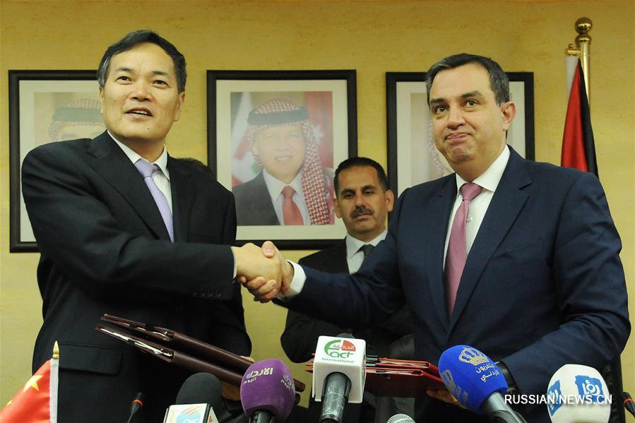 （XHDW）中国与约旦签署备忘录加强双边经贸合作