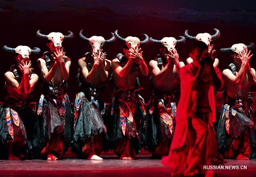 На Шанхайском международном фестивале искусств открылась Неделя культуры провинции Гуйчжоу