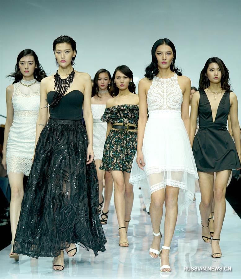 Китайская международная неделя моды сезона весна-лето 2018: презентация коллекции от Bebe