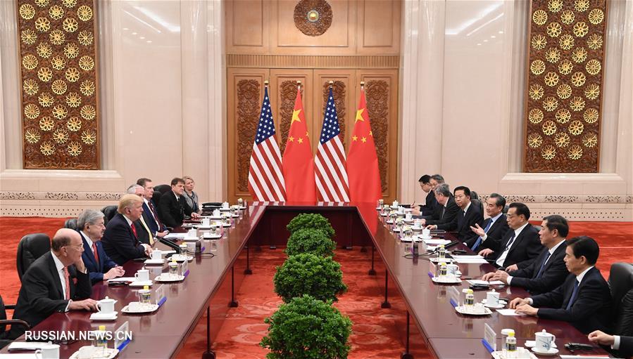 Ли Кэцян встретился с президентом США Дональдом Трампом