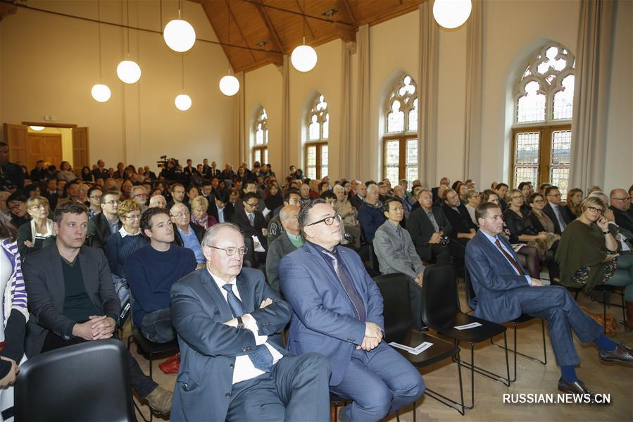 Открытие памятника китайским рабочим, погибшим в Бельгии в годы Первой мировой войны