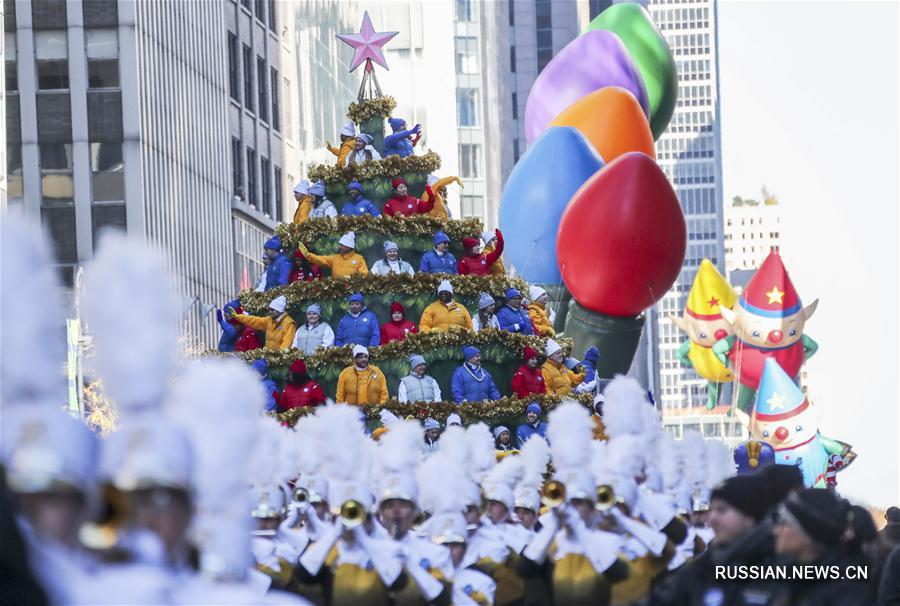 В Нью-Йорке прошел традиционный парад по случаю Дня благодарения