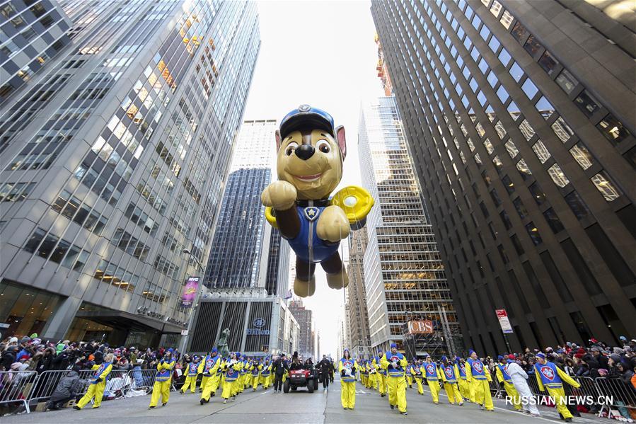 В Нью-Йорке прошел традиционный парад по случаю Дня благодарения