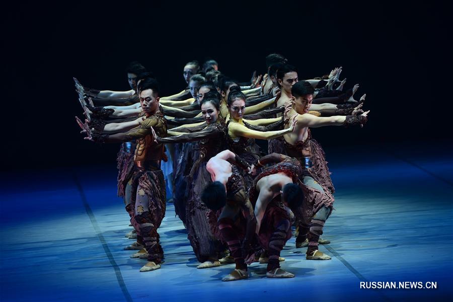 Египетские зрители увидели китайский танцевальный спектакль "Встреча с Великим каналом"