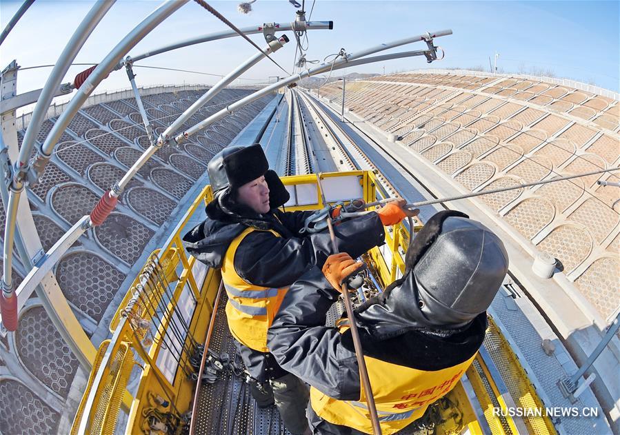 На ляонинском участке ВСЖД Пекин -- Шэньян закончился монтаж контактной сети 