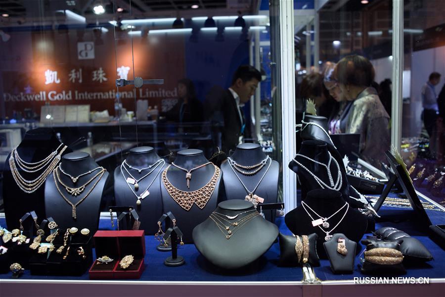 В Сянгане открылась Международная выставка производителей ювелирных изделий-2017