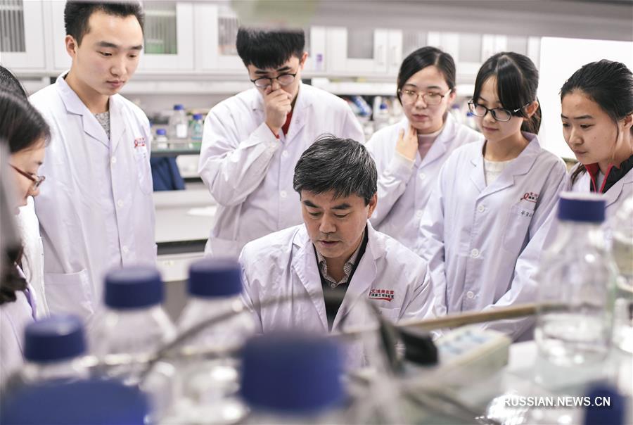 Первая государственная лаборатория по разработке вакцины против СПИДа Китая 