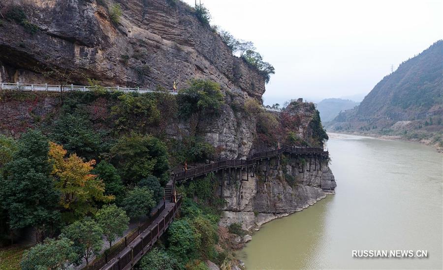 Открывается высокоскоростная железная дорога Сиань - Чэнду