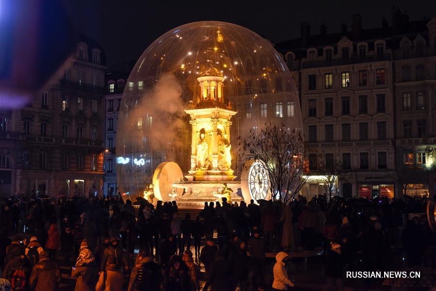 Фестиваль света во французском городе Лион