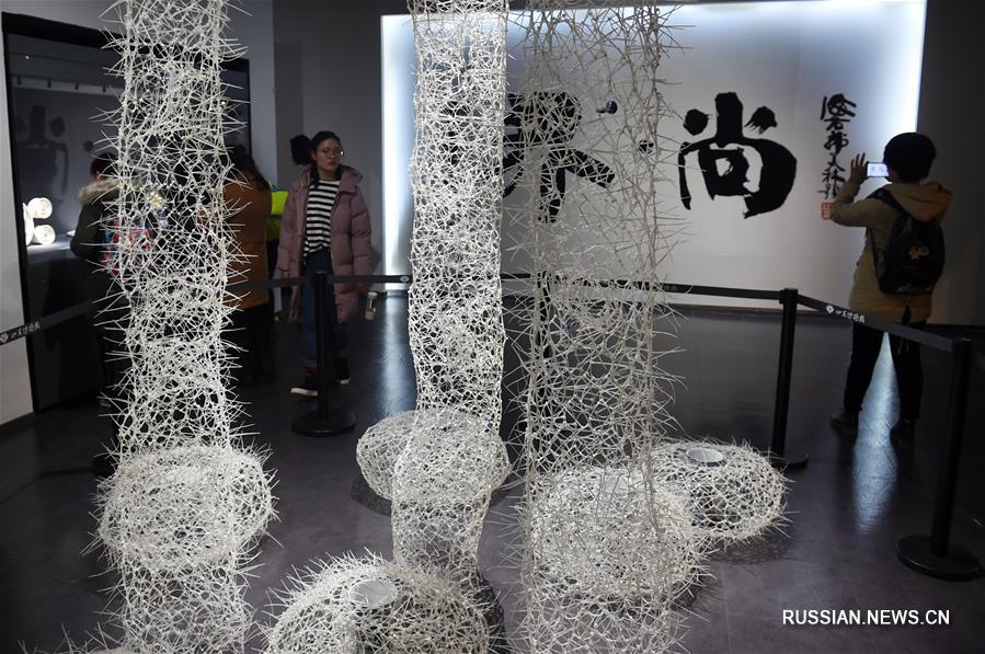 Выставка художественной керамики в Цзинане