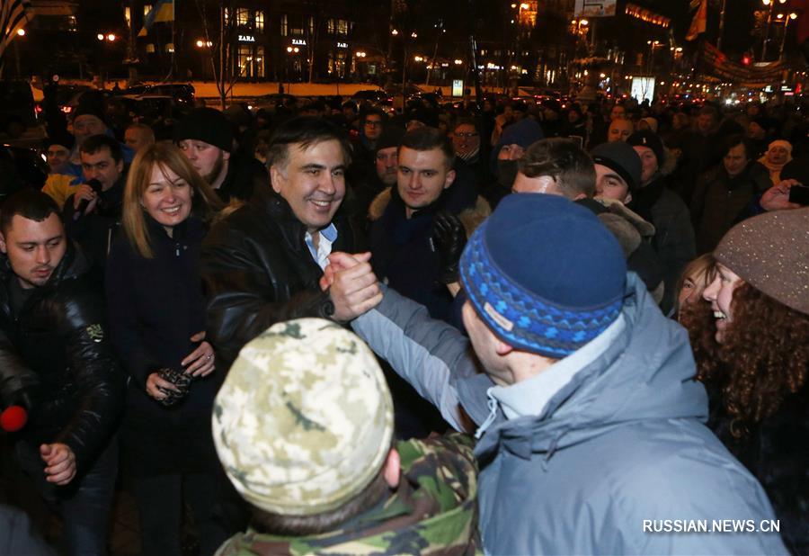 Украинский суд освободил М.Саакашвили