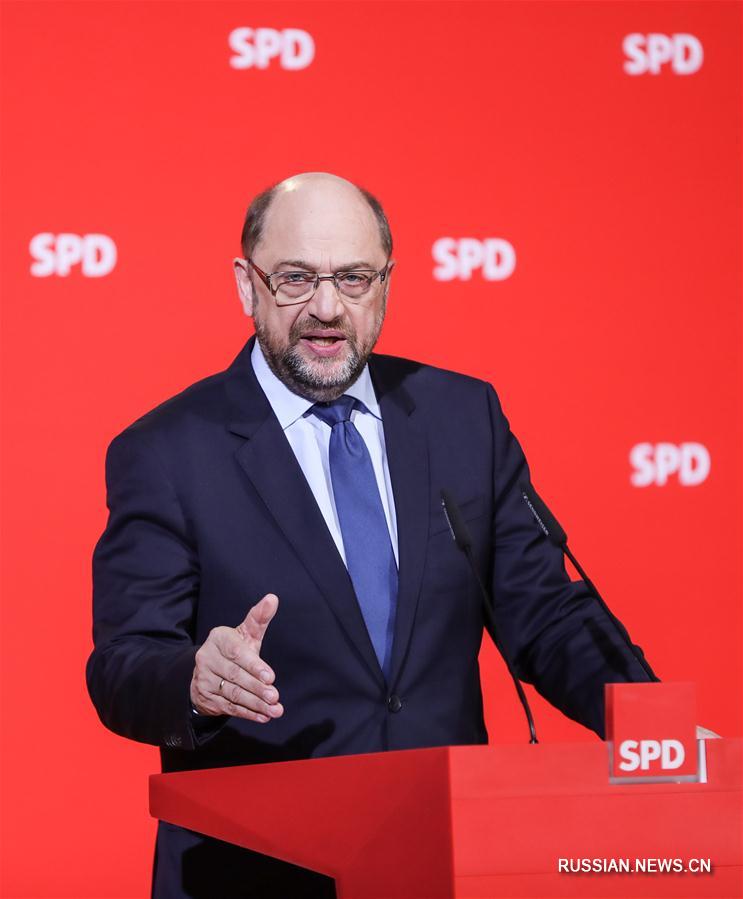 Немецкие социал-демократы согласились начать переговоры с блоком Ангелы Меркель о  формировании кабмина 