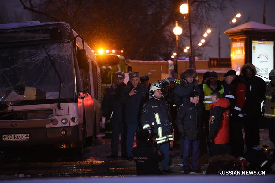 4 человек стали жертвами ДТП в Москве