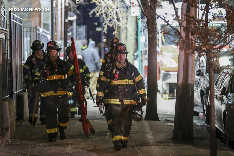 （国际）（5）纽约一公寓发生火灾　至少12人死亡
