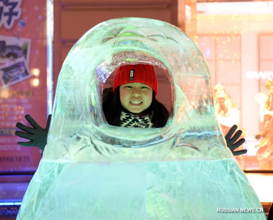 В Харбине проходит 34-й Международный фестиваль льда и снега 