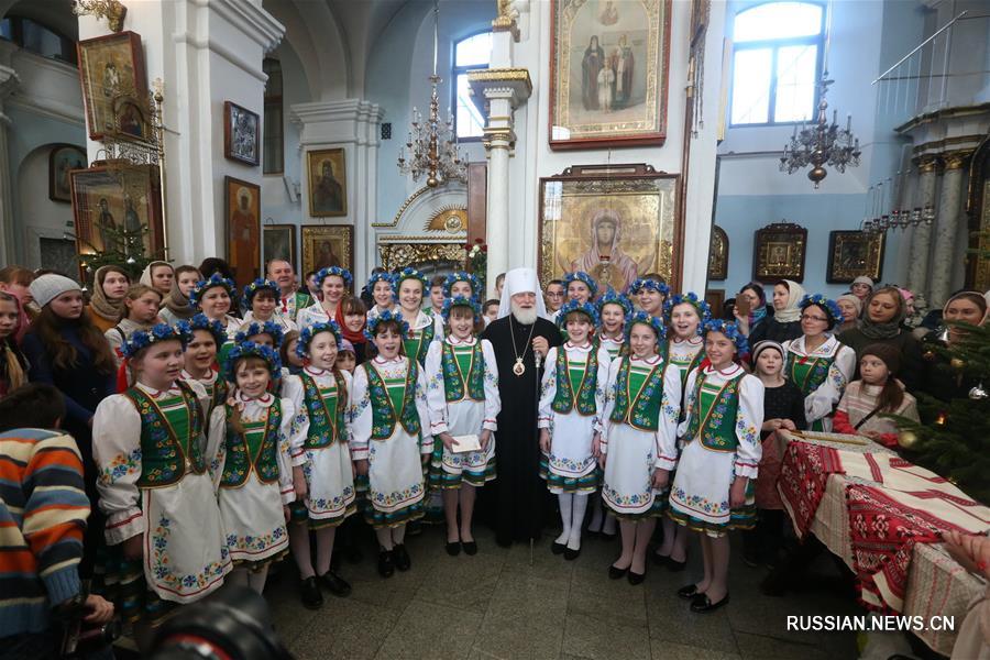 Экзарх всея Беларуси поздравил с Рождеством детей из районов, пострадавших от аварии на Чернобыльской АЭС