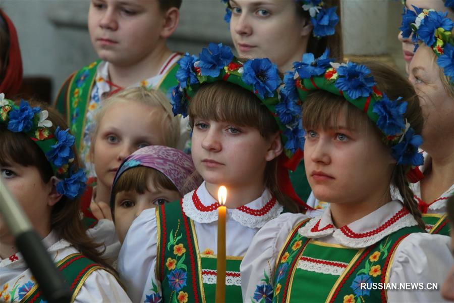 Экзарх всея Беларуси поздравил с Рождеством детей из районов, пострадавших от аварии на Чернобыльской АЭС