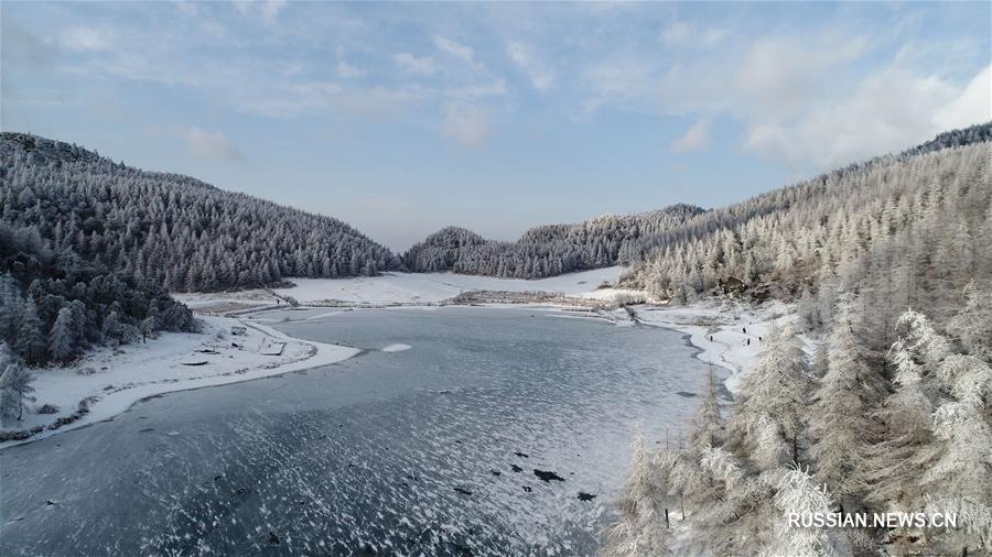 Зимние пейзажи ущелья Эньши в провинции Хубэй