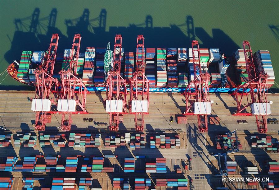 Объем внешней торговли КНР в 2017 году вырос на 14,2 процента 