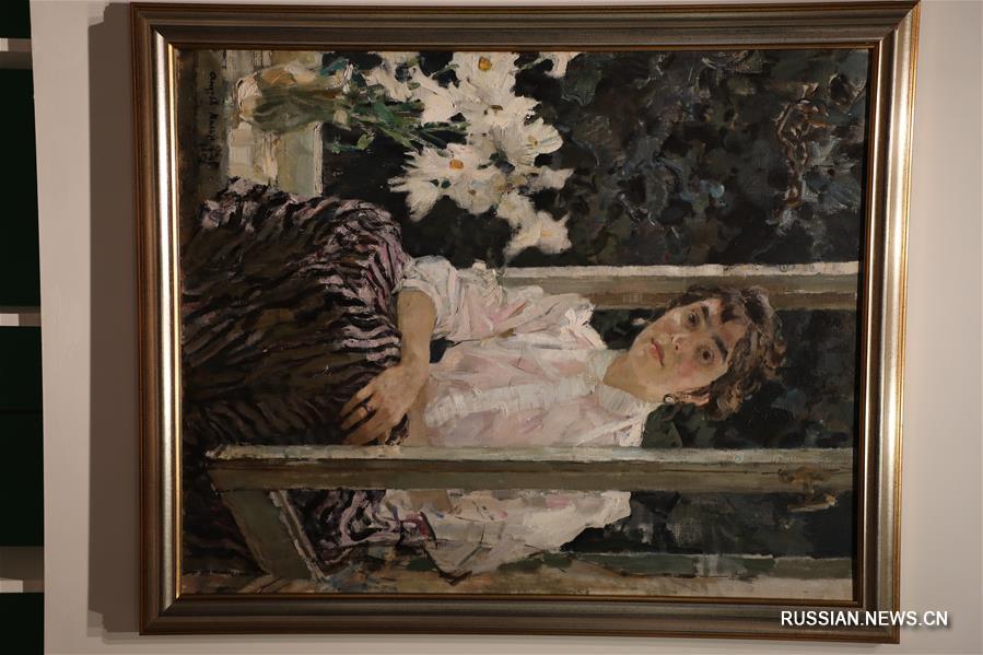 Выставка "Окна в Россию. Шедевры семи поколений" во Владивостоке