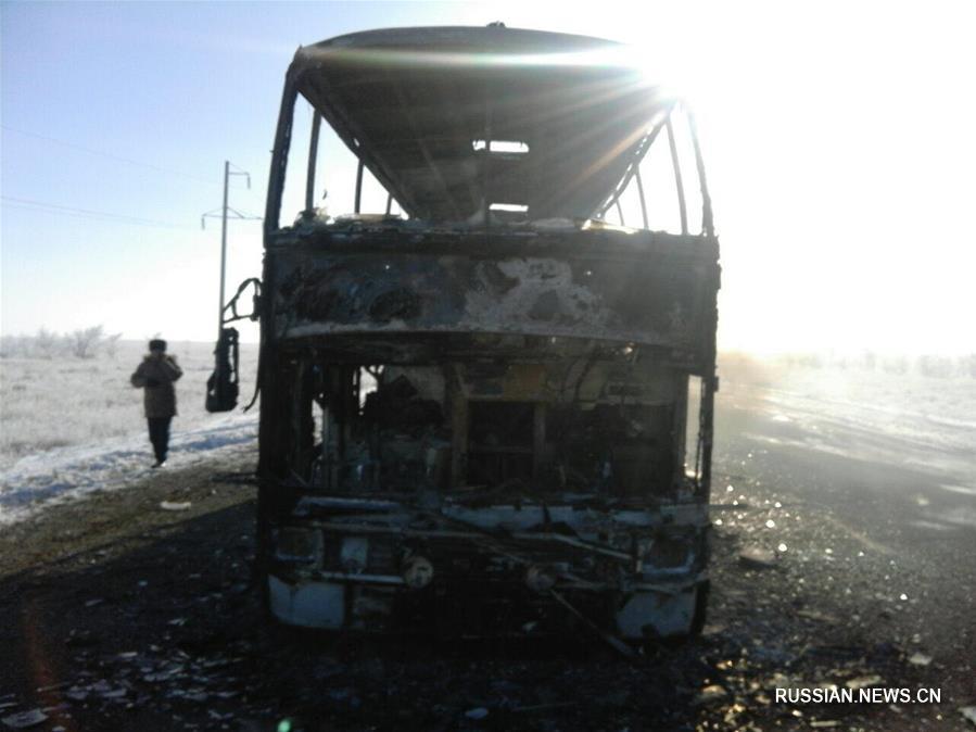 Более 50 человек погибли при возгорании пассажирского автобуса в Казахстане 