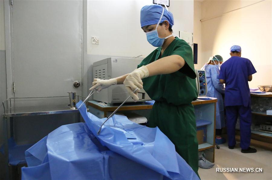 Благотворительная "Акция света" китайских офтальмологов в Пакистане