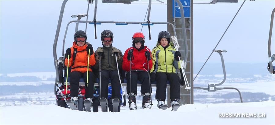 В белорусском горнолыжном центре "Силичи" отметили Всемирный день снега