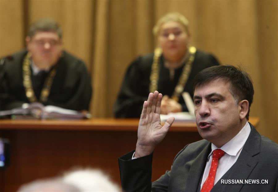 Суд частично удовлетворил ходатайство М.Саакашвили
