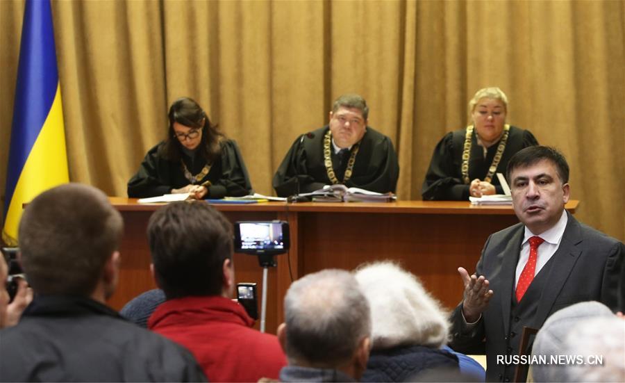 Суд частично удовлетворил ходатайство М.Саакашвили