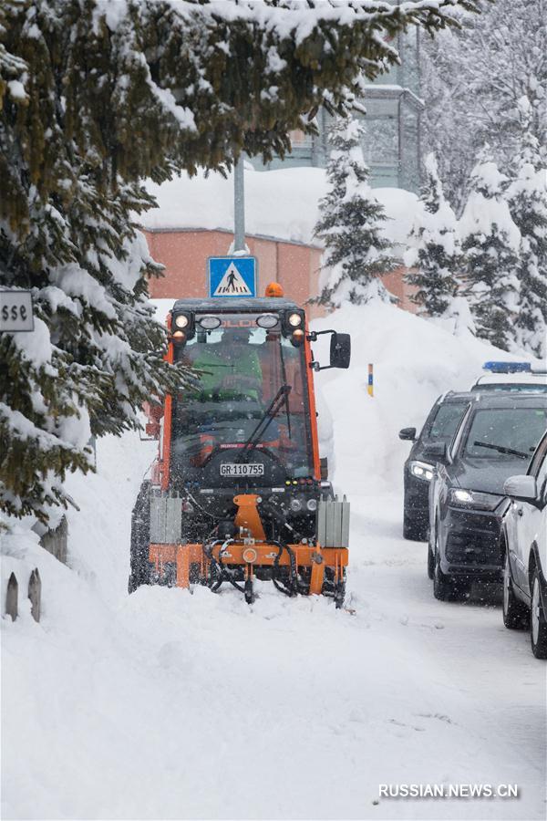 Давос в снегу встречает ежегодное заседание Всемирного экономического форума