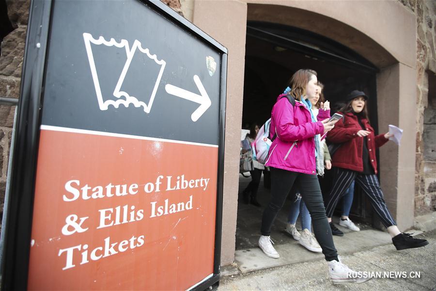 Статуя Свободы в Нью-Йорке вновь открыта для посещения