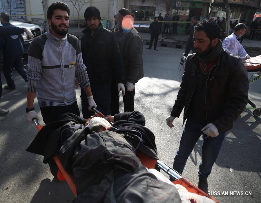 （国际）（10）阿富汗喀布尔市区爆炸致上百人死伤