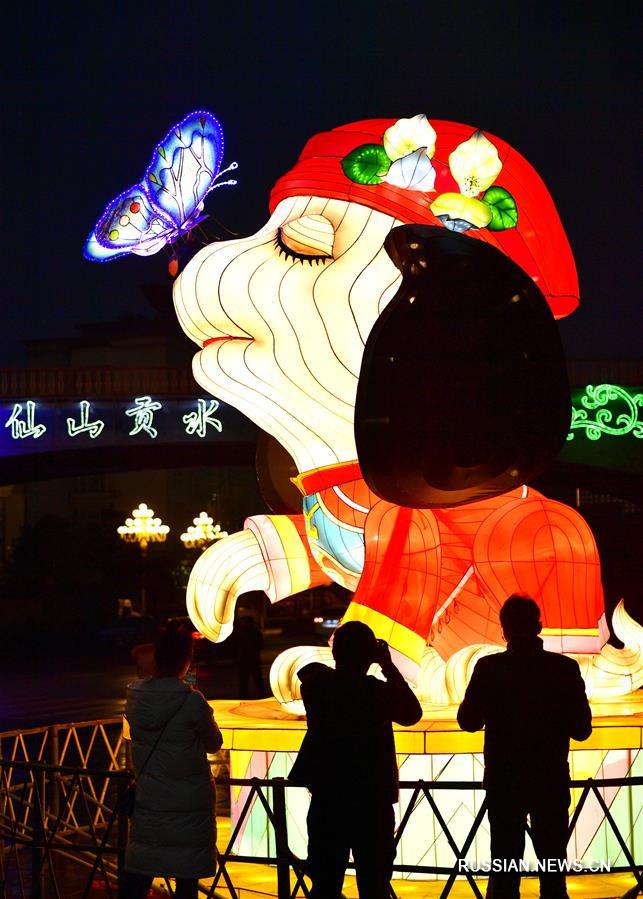 Фестиваль фонариков в провинции Хубэй