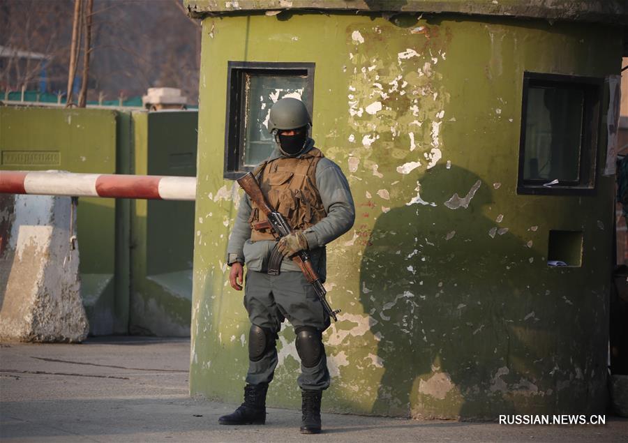 Число жертв взрыва заминированного автомобиля в Кабуле возросло до 95 человек