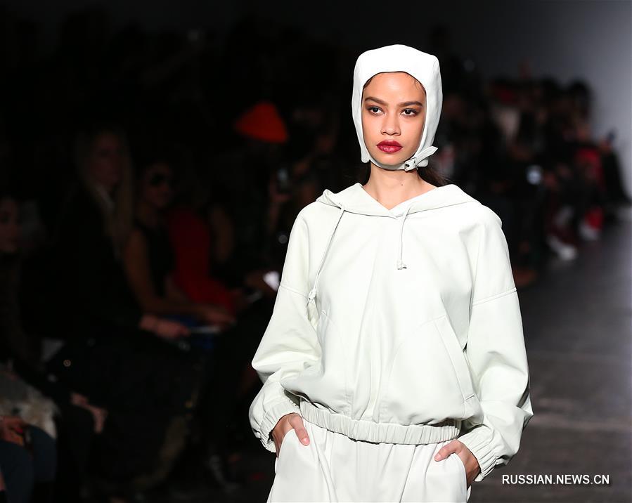 Презентация сянганских брендов на Нью-Йоркской неделе моды
