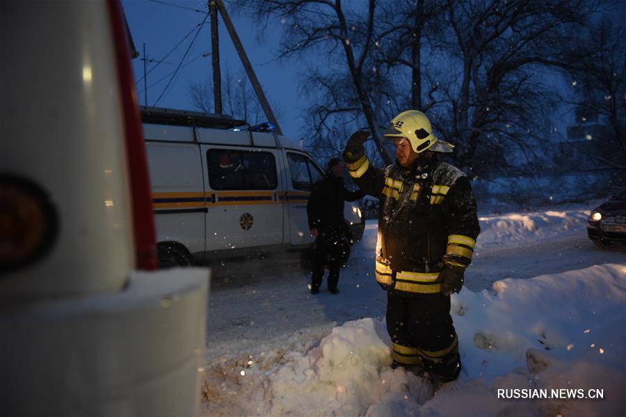 （国际）（10）一架民航客机在莫斯科州坠毁