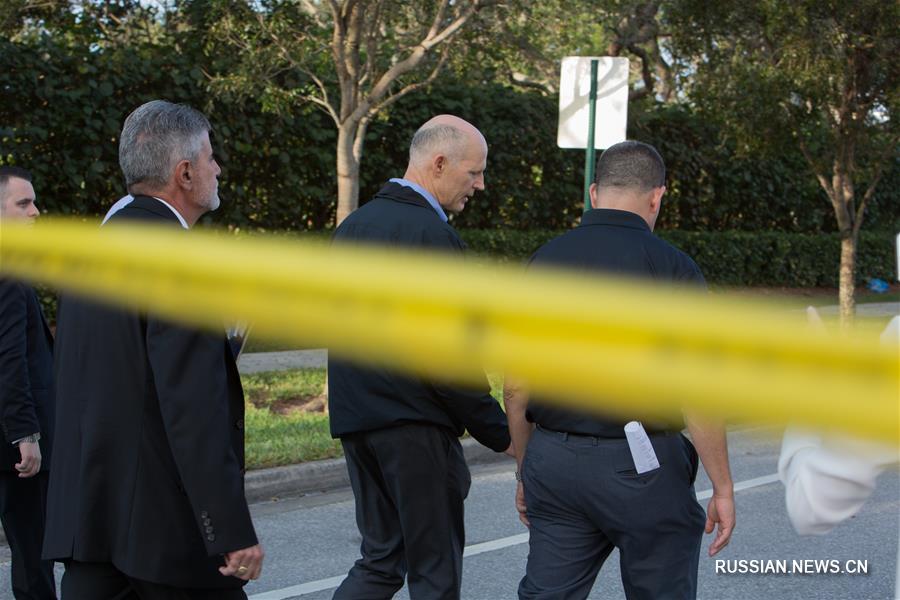 Жертвами стрельбы во Флориде стали 17 человек 