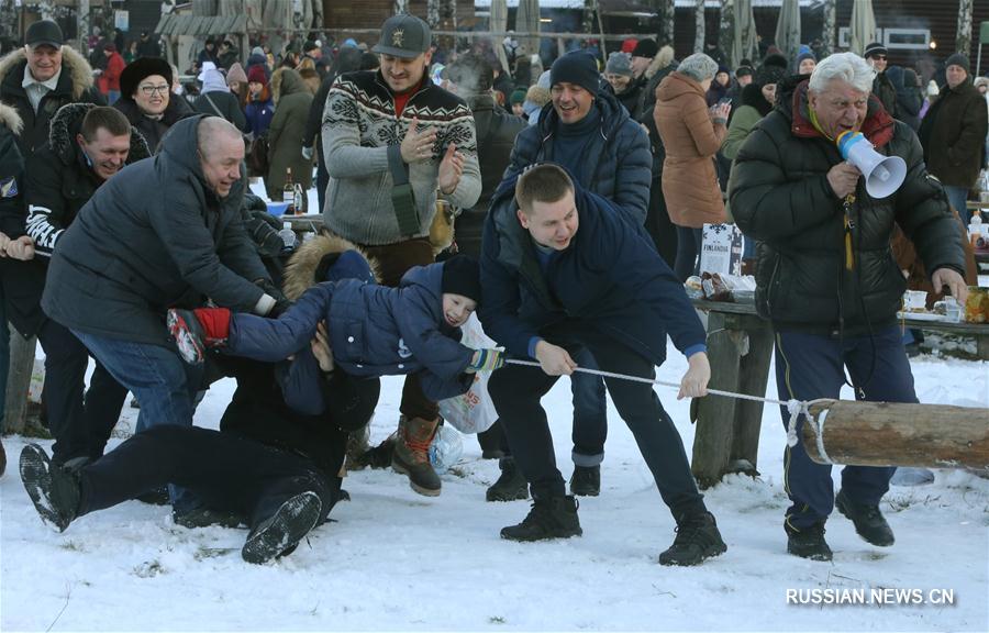 В Киеве отпраздновали Масленицу