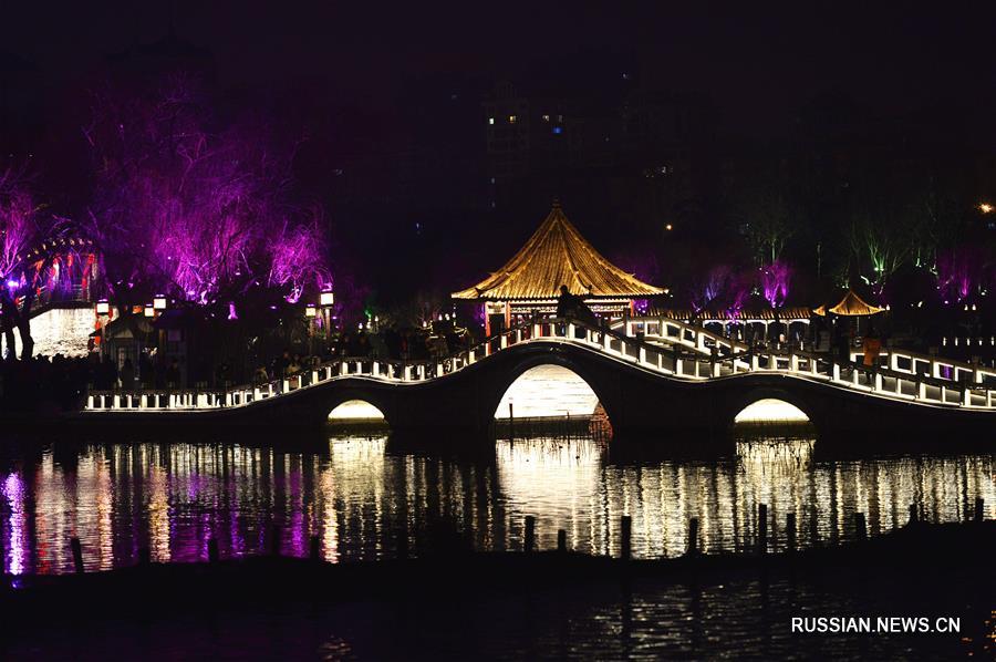 Ночные виды города Цзинань