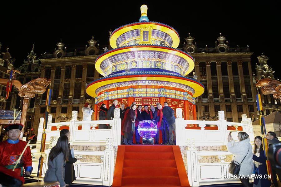 В "сердце Европы" открылась выставка китайских фонарей