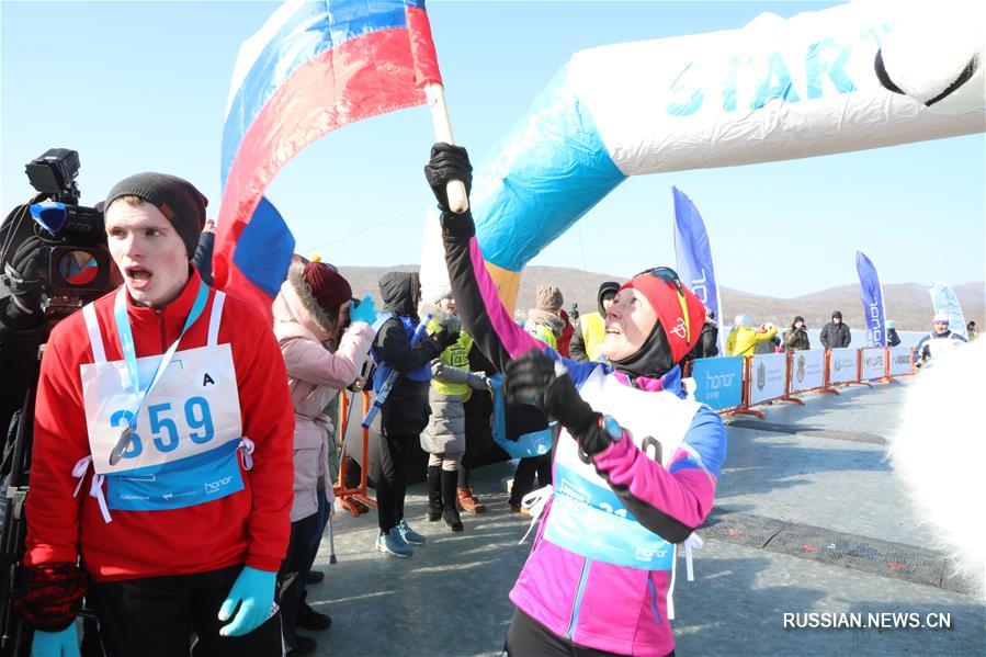 Ледовый полумарафон прошел во Владивостоке