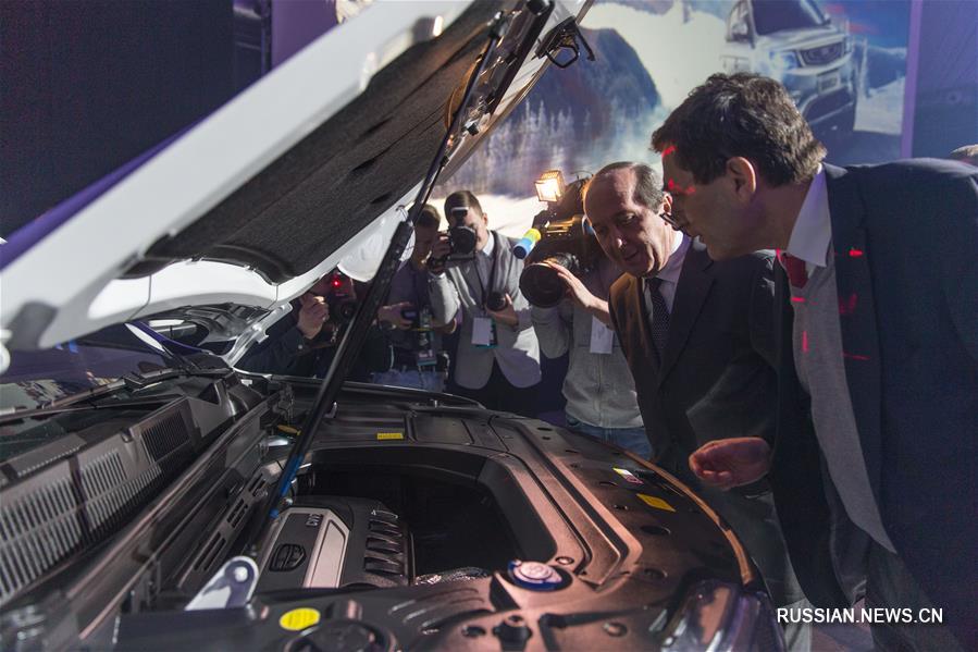 Презентация в Москве нового кроссовера Geely Atlas